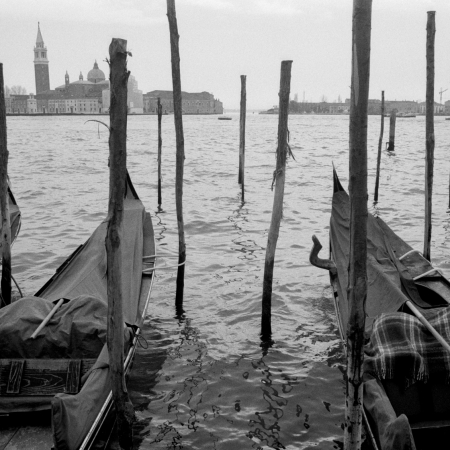 Gondeln, Venedig, Februar 2001, Foto: Oliver Hoffmann